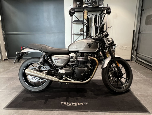TRIUMPH STREET TWIN 900 EC1 Edition