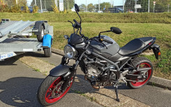 SUZUKI SV 650