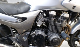 KAWASAKI ZR-7