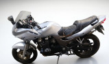 KAWASAKI ZR-7