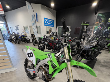 KAWASAKI KXF 450