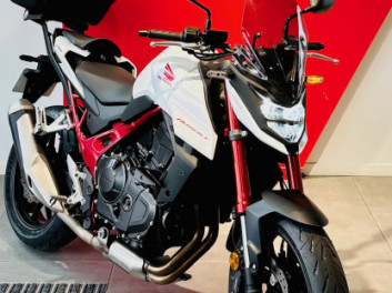 HONDA CB 750 Hornet