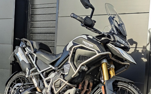 TRIUMPH TIGER 1200 RALLY EXPLORER