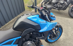 SUZUKI GSX-8S A2