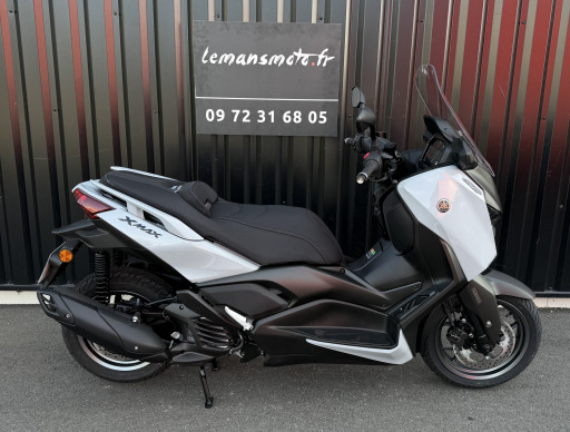 X-MAX 125 TECH MAX + XMAX 125