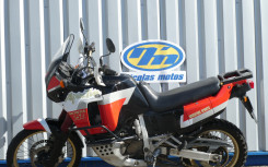 HONDA XRV