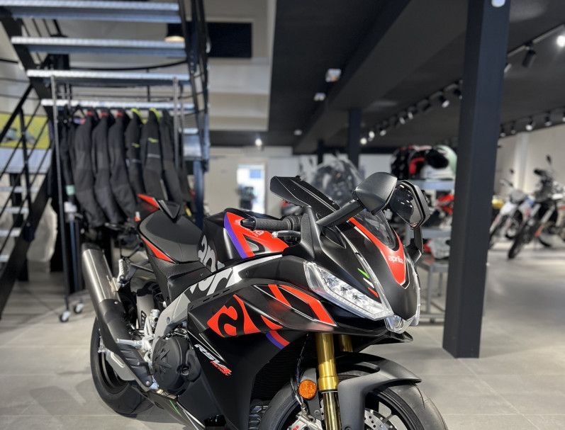 APRILIA RSV4 1100 FACTORY