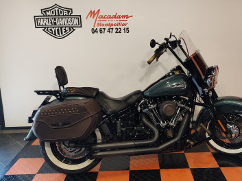 HARLEY-DAVIDSON SOFTAIL HERITAGE 1868 CLASSIC