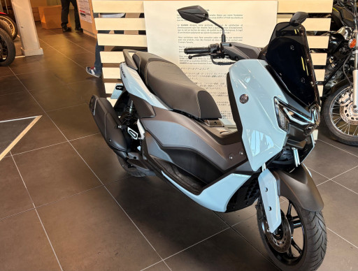 YAMAHA NMAX 125 TECH MAX - Garantie 06/2030