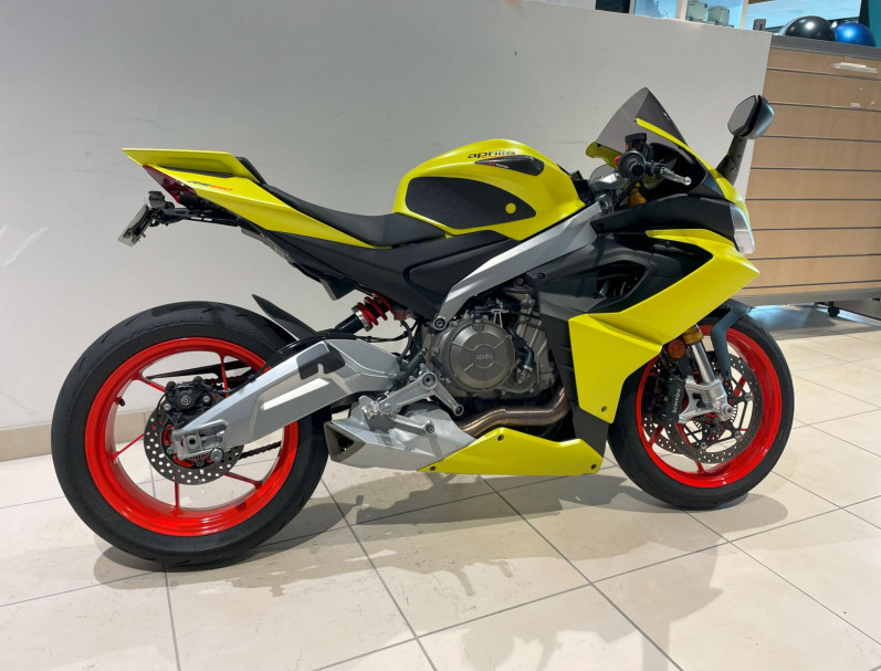 APRILIA RS 660