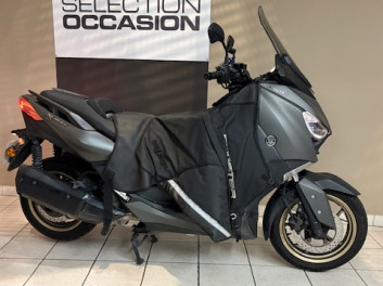 YAMAHA XMAX 300 Tech Max