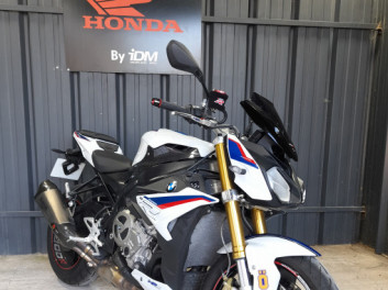 BMW S1000R