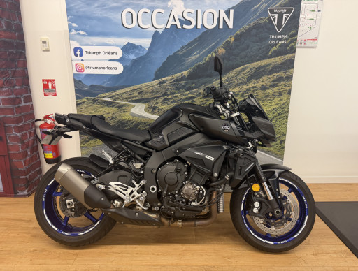 YAMAHA MT-10