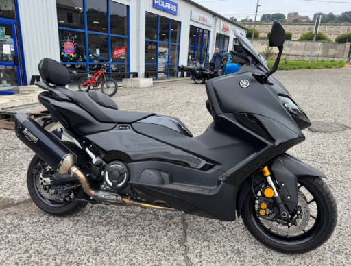 YAMAHA XP T-MAX 560 TECH MAX