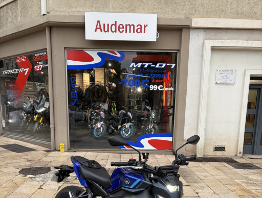 YAMAHA MT-09  Y-AMT