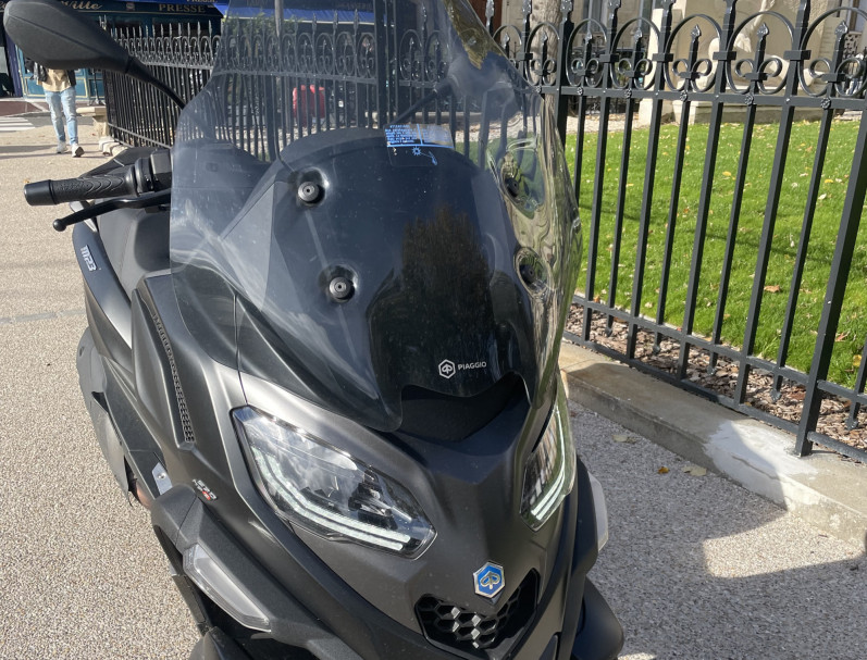 PIAGGIO MP3 530 HPE EXCLUSIVE