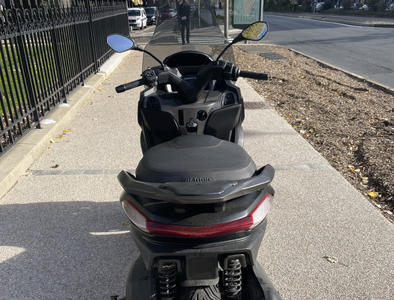 PIAGGIO MP3 530 HPE EXCLUSIVE