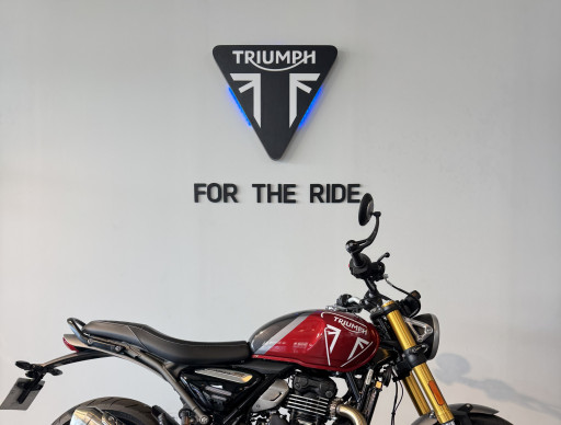 TRIUMPH SPEED 400 pour 95 €/mois chez Triumph Agen 