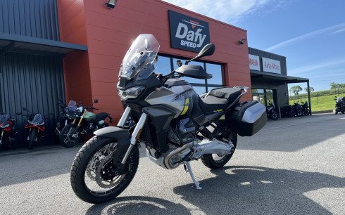 MOTO GUZZI STELVIO