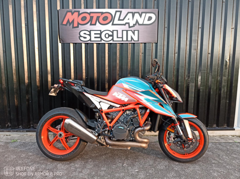 KTM 1290 SUPER DUKE R