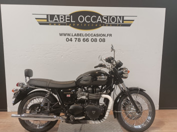 TRIUMPH BONNEVILLE T100