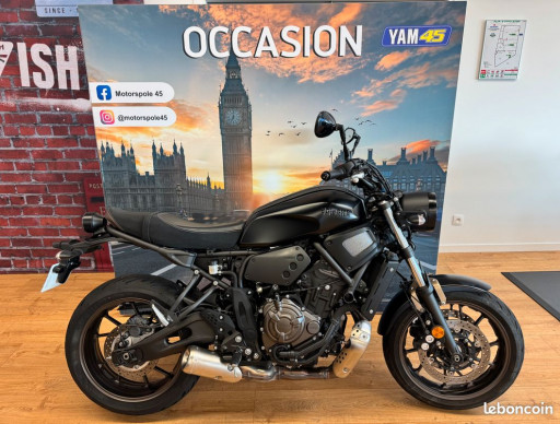 YAMAHA XSR 700 FULL