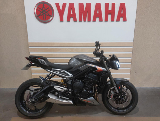 TRIUMPH STREET TRIPLE 765 RS