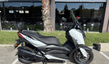 YAMAHA XMAX 300