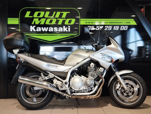 YAMAHA 900 diversion