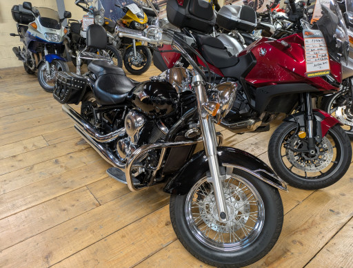 KAWASAKI VN 900