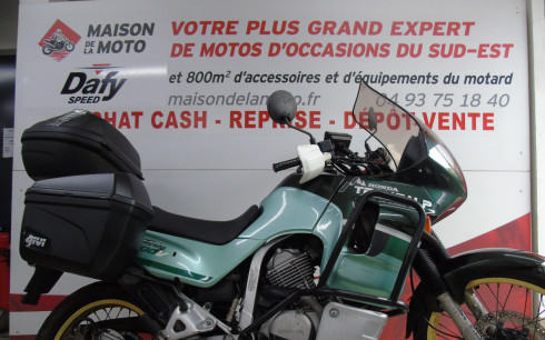 HONDA TRANSALP 600