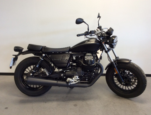 MOTO GUZZI V9 BOBBER - DESTOCKAGE