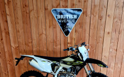 TRIUMPH TF 450-E