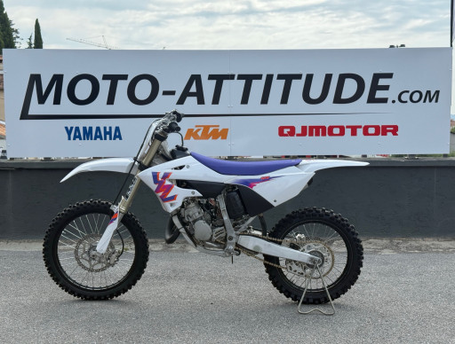 YAMAHA YZ 125 50th ANNIVERSARY EDITION