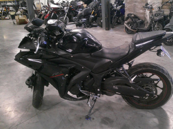 YAMAHA YZF-R3 ACCIDENTE RSV N°22552