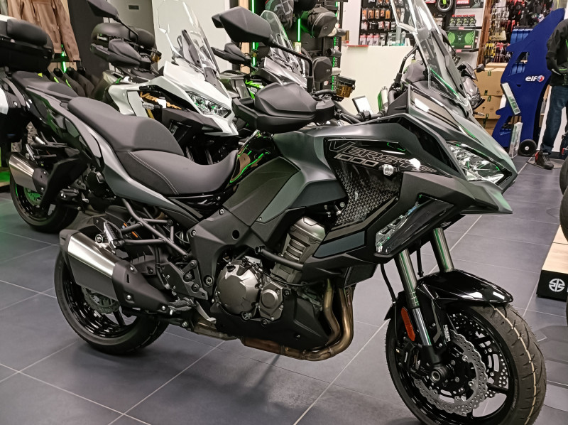 KAWASAKI VERSYS 1000 SE NEUF 0KMS 2024  (suspension electronique ) A SAISIR GARANTIE 4ANS