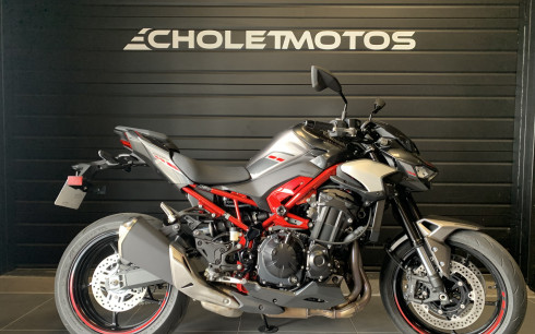 KAWASAKI Z 900