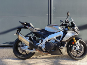 APRILIA TUONO 1100 V4