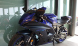 YAMAHA R7 - AKRAPOVIC