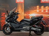 KYMCO AK 550