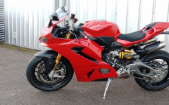 DUCATI PANIGALE V2 S 2025