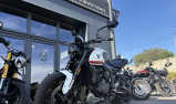 TRIUMPH TRIDENT 660