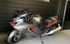 SUZUKI GSX-R 1340 HAYABUSA