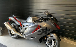 SUZUKI GSX-R 1340 HAYABUSA