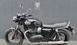 TRIUMPH BONNEVILLE T100 900