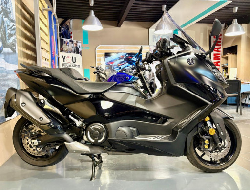 YAMAHA XP T-MAX 560 TECH MAX