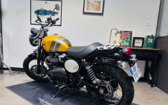 TRIUMPH SCRAMBLER 900