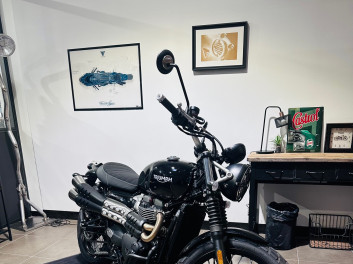 TRIUMPH SCRAMBLER 900