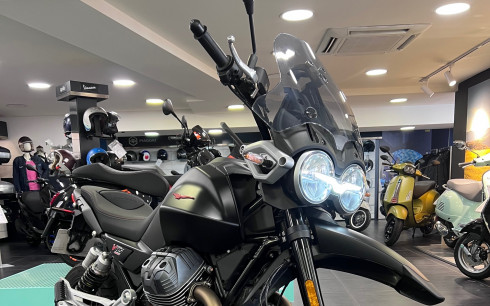MOTO GUZZI V85 TT 850 STRADA