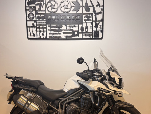 TRIUMPH TIGER 1200 EXPLORER XCA 